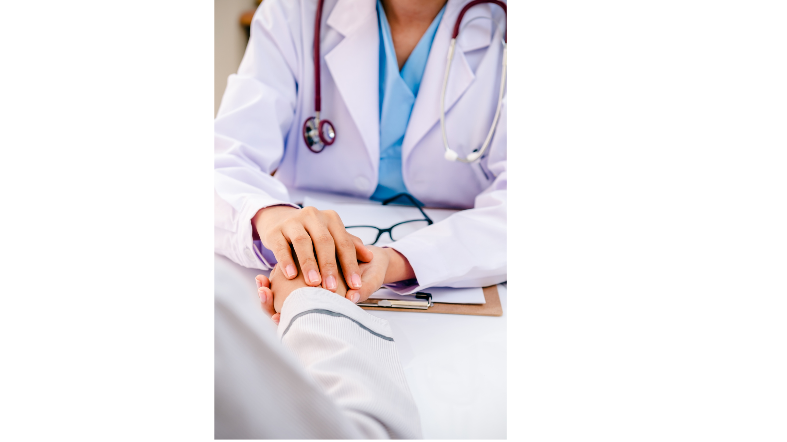 MediPocket USA care coordinator ready to assist